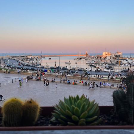 Una Finestra Sul Mare Бари Экстерьер фото