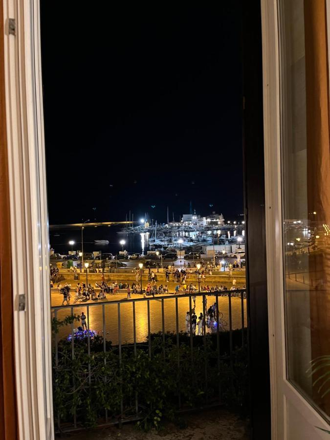 Una Finestra Sul Mare Бари Экстерьер фото