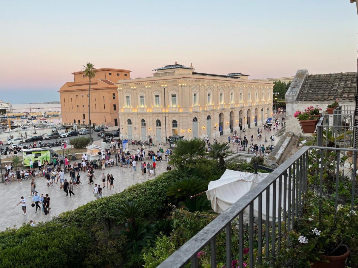 Una Finestra Sul Mare Бари Экстерьер фото